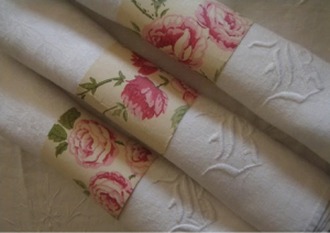 Napkin rings for weddings ideas