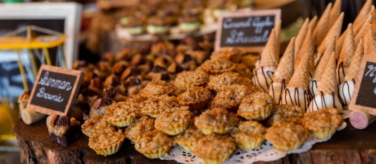 Catering desert table